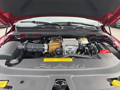 New 2026 RAM 1500 4x4 Crew Cab image 28