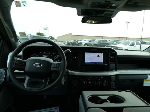 New 2026 Ford F250 XL w/ STX Appearance Package AWD/4WD image 6