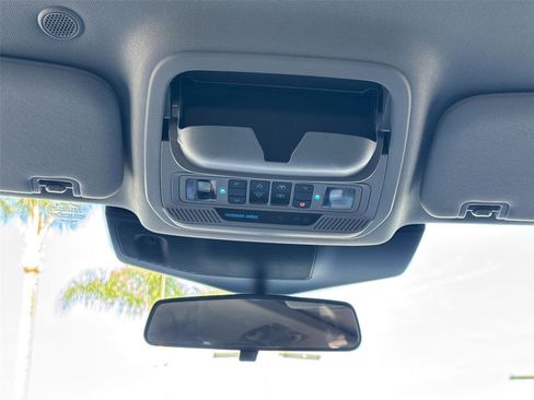 Used 2023 Ford Explorer XLT w/ Equipment Group 202A AWD/4WD image 25