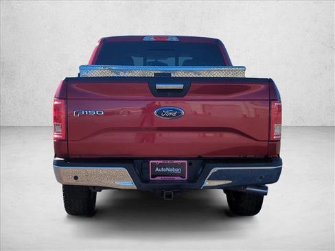 Used 2015 Ford F150 XLT w/ Equipment Group 302A Luxury image 8