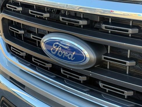 Used 2023 Ford F150 XLT image 33