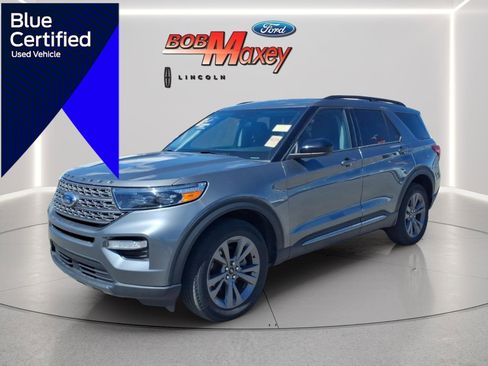 Used 2024 Ford Explorer XLT w/ Equipment Group 202A AWD/4WD image 1