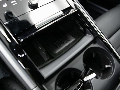 New 2026 Porsche Panamera 4S image 23