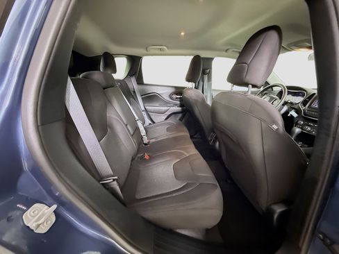 Used 2020 Jeep Cherokee Latitude image 26