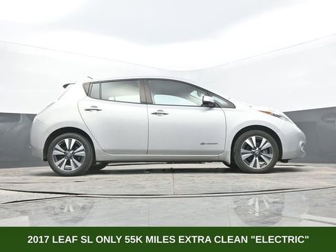 Used 2017 Nissan Leaf SL w/ Premium Package image 58