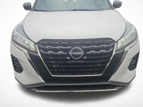 Certified 2024 Nissan Kicks SR w/ SR Premium Package FWD image 1