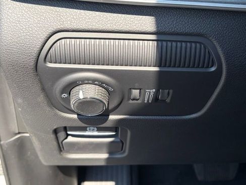 New 2026 Jeep Grand Wagoneer Limited AWD/4WD image 27