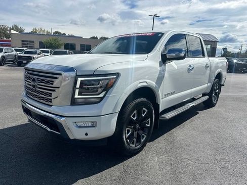 Used 2024 Nissan Titan Platinum Reserve w/ Moonroof Package AWD/4WD image 1