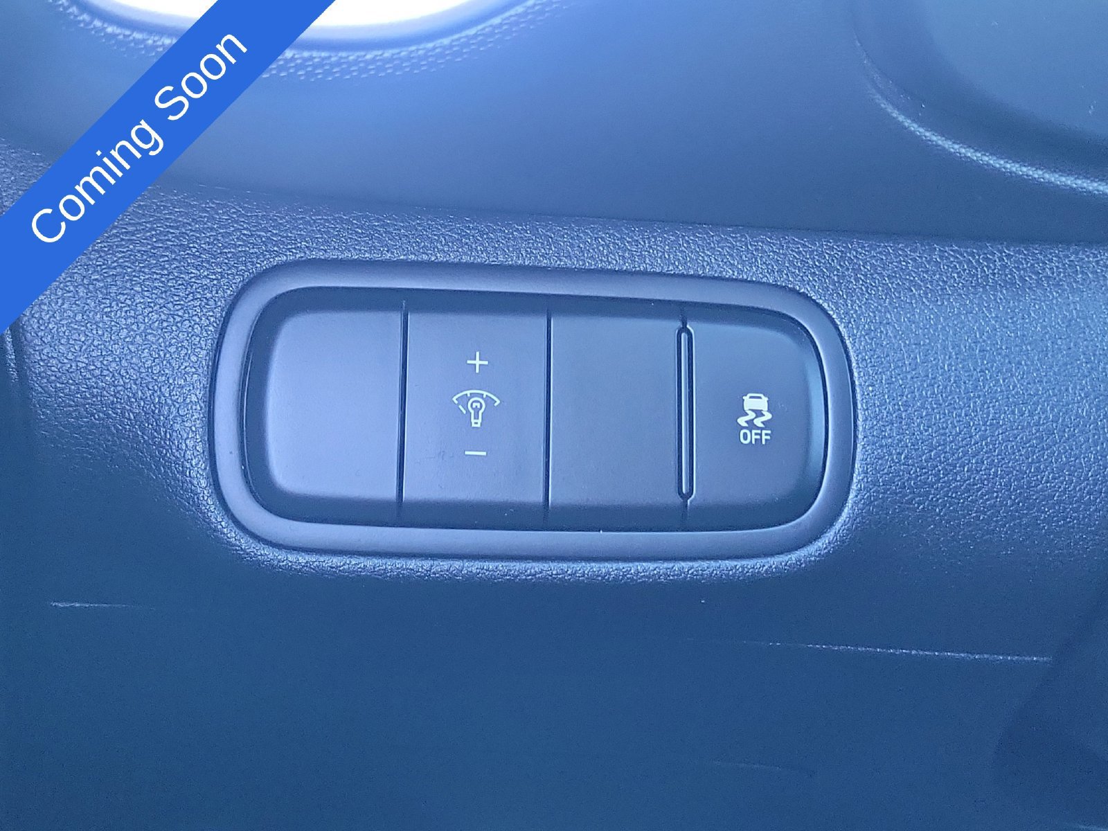 Certified 2025 Hyundai Venue SE FWD image 17