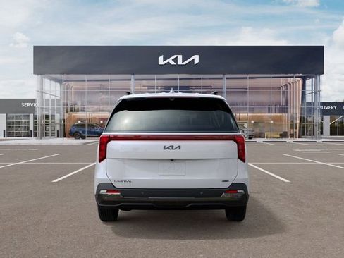 New 2026 Kia Carnival SX w/ SX Dark Edition Package FWD image 5