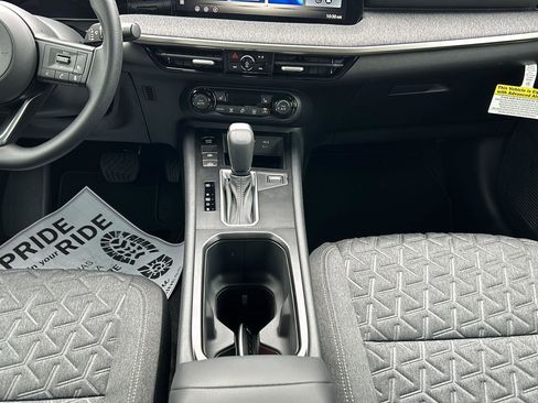 New 2026 Nissan Kicks SV w/ Cold Weather Package image 18