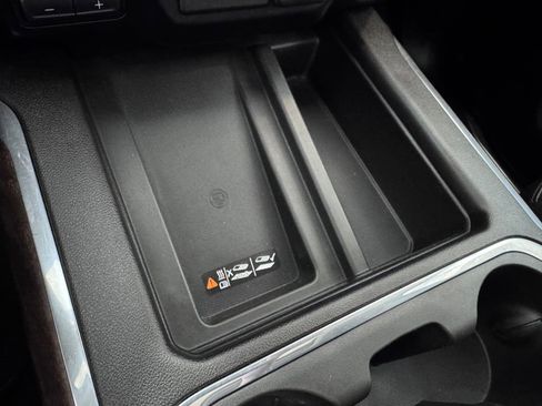 Certified 2023 GMC Sierra 2500 Denali AWD/4WD image 24