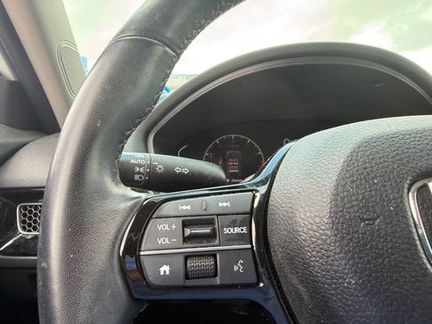 Used 2023 Honda Civic EX image 21
