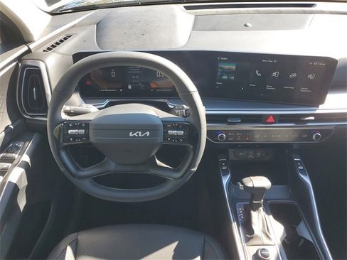 New 2026 Kia Sorento S image 18