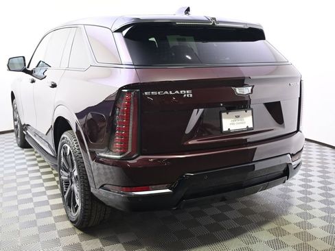 Certified 2025 Cadillac Escalade IQ Sport 2 image 4