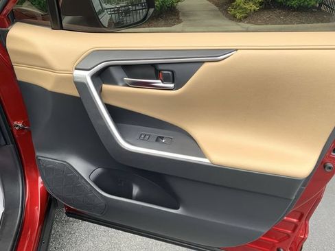 Certified 2023 Toyota RAV4 Limited AWD/4WD image 13