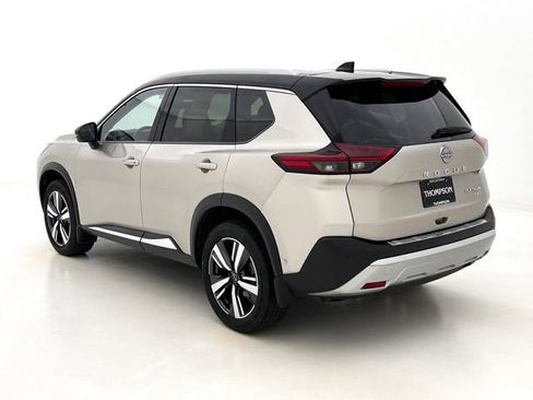 Used 2023 Nissan Rogue Platinum w/ Platinum Premium Package AWD/4WD image 9