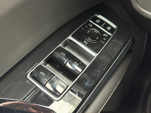 New 2026 Cadillac Escalade ESV V AWD/4WD image 36