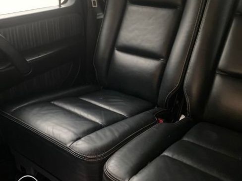 Used 2017 Mercedes-Benz G 550 image 9