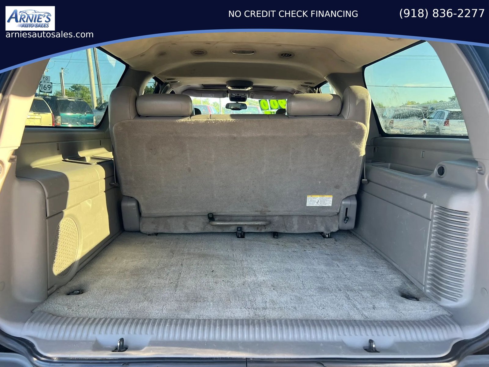 Used 2004 Chevrolet Suburban Z71 w/ Preferred Equipment Group AWD/4WD image 20
