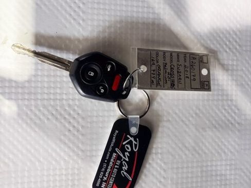 Used 2018 Subaru Crosstrek 2.0i Premium image 32