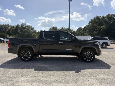 Used 2023 Toyota Tundra Limited AWD/4WD image 7