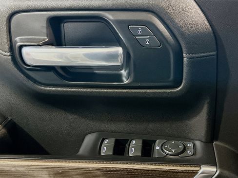 Used 2020 Chevrolet Silverado 1500 LT Trail Boss AWD/4WD image 13