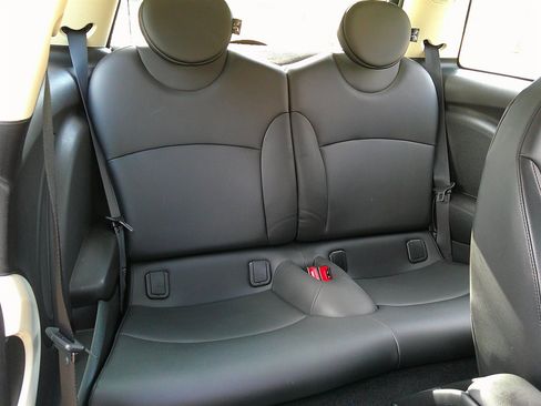 Used 2013 MINI Cooper S image 24