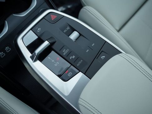 New 2026 BMW X2 xDrive28i w/ Technology Package image 17