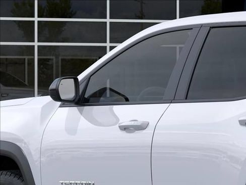 New 2027 GMC Terrain Elevation w/ LPO, Floor Liner Package AWD/4WD image 14