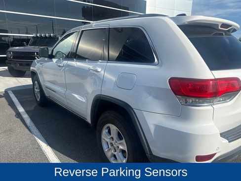 Used 2017 Jeep Grand Cherokee Laredo w/ Quick Order Package 2BE RWD image 4