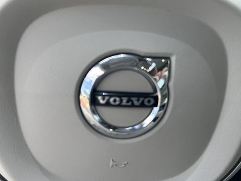 Used 2024 Volvo XC60 B5 Plus w/ Protection Package Premier AWD/4WD image 22