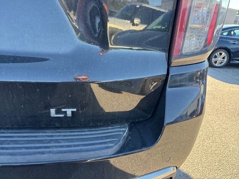 Used 2021 Chevrolet Tahoe LT image 23