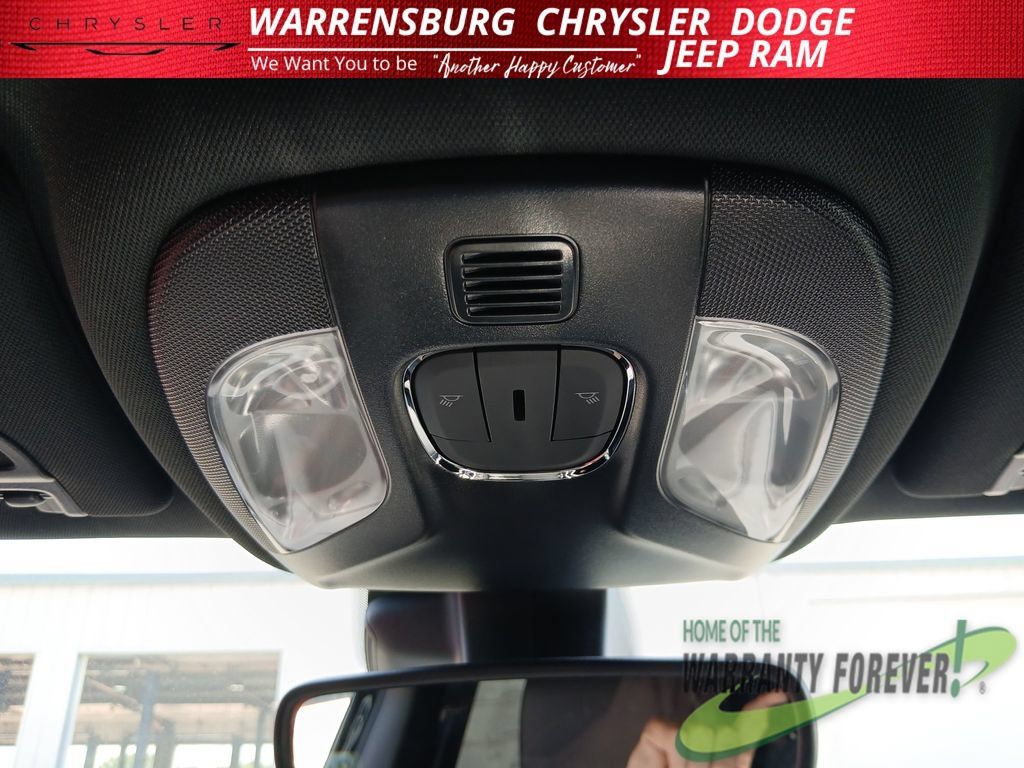 New 2026 Jeep Compass Latitude AWD/4WD image 28