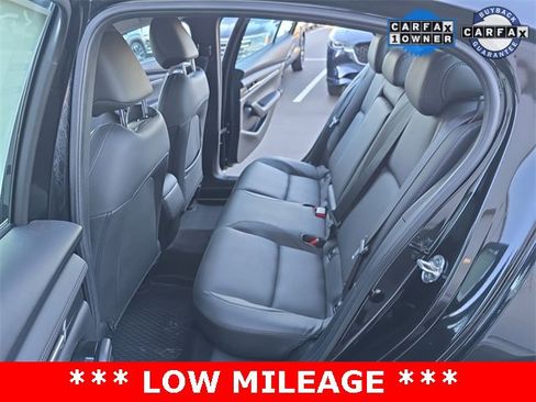 Used 2024 MAZDA MAZDA3 s image 14