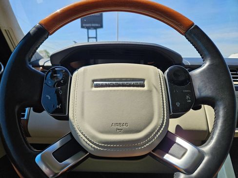 Used 2019 Land Rover Range Rover HSE AWD/4WD image 11
