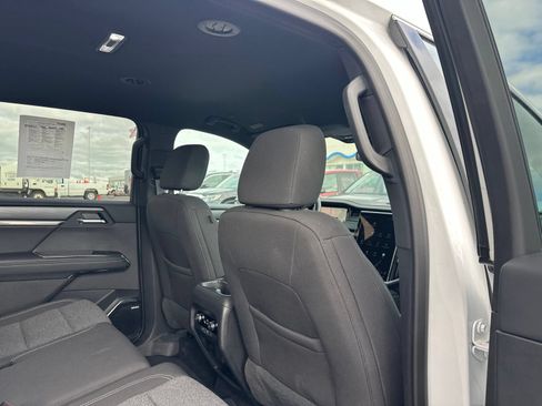 Used 2025 GMC Acadia Elevation AWD/4WD image 35
