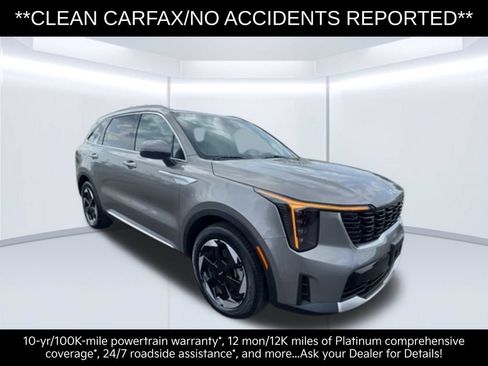 Certified 2025 Kia Sorento EX w/ EX Panoramic Sunroof Package AWD/4WD image 2