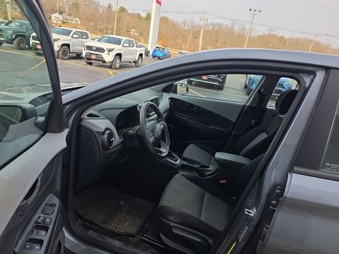 Used 2019 Hyundai Kona SE image 13