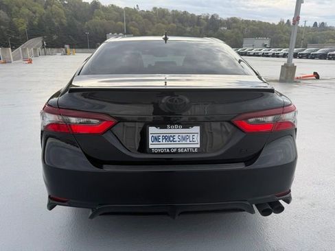Certified 2023 Toyota Camry SE image 7