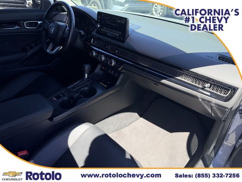 Used 2024 Honda Civic Touring image 7