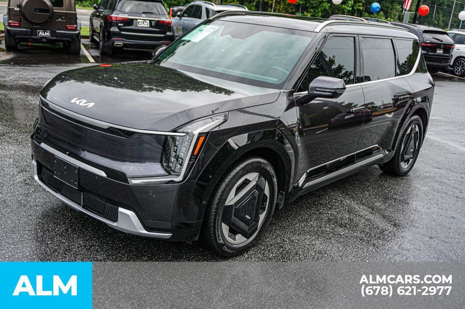 Used 2024 Kia EV9 Land AWD/4WD image 15