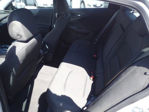 Used 2020 Chevrolet Malibu LT FWD image 10