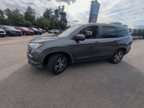 Used 2017 Honda Pilot EX-L image 9