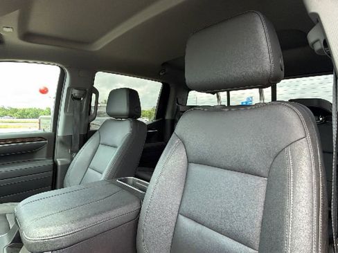 Used 2025 GMC Sierra 1500 Elevation w/ Elevation Premium Package AWD/4WD image 16