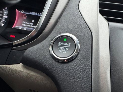 Used 2020 Ford Fusion SEL image 20