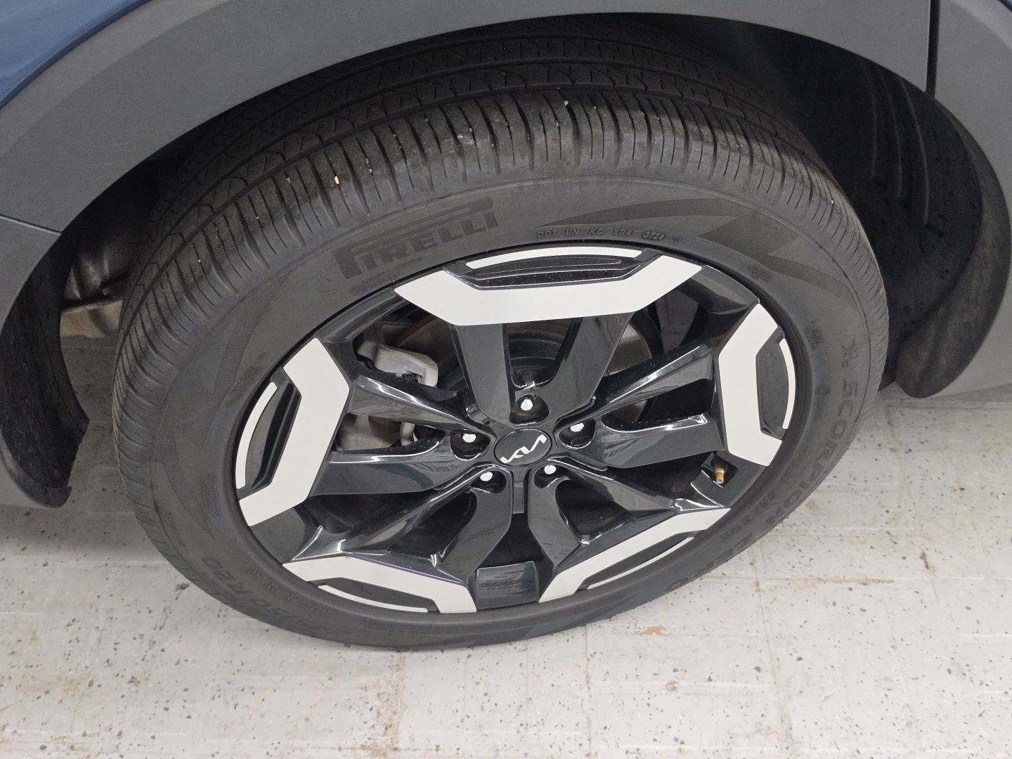 Used 2025 Kia Telluride S AWD/4WD image 22