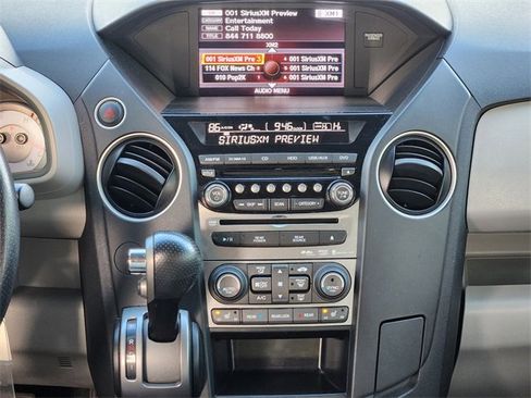 Used 2013 Honda Pilot Touring image 30