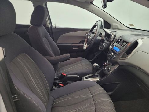 Used 2014 Chevrolet Sonic LT FWD image 21