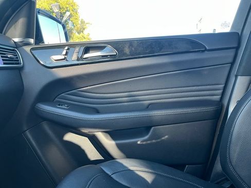 Used 2019 Mercedes-Benz GLE 43 AMG 4MATIC Coupe w/ Premium 3 Package image 25